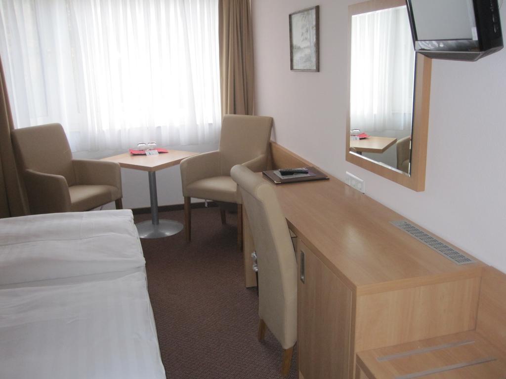 Hotel Havel Lodge Berlin Exterior photo